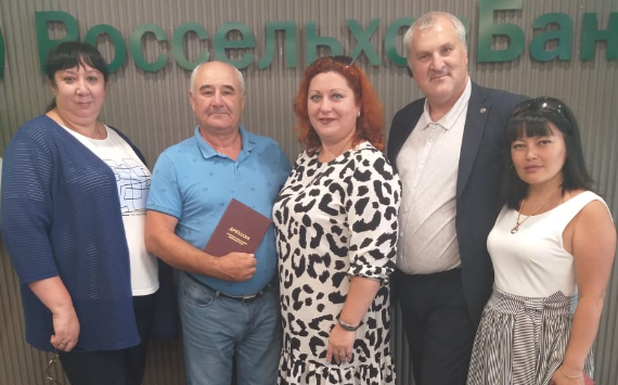 В Приморье вручили красные дипломы выпускникам «Школы фермера» РСХБ